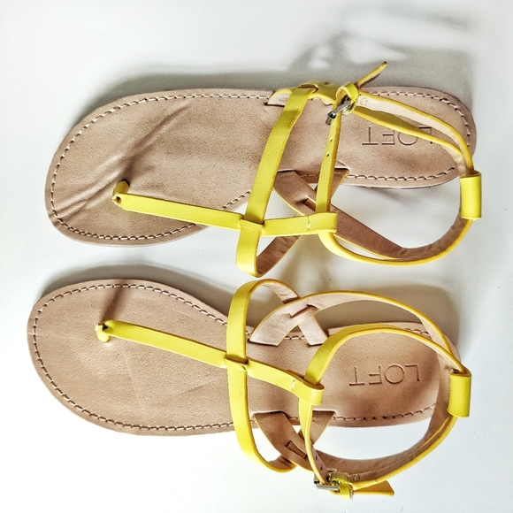 Loft Yellow Strappy Thong Sandles 8 - Picture 2 of 5